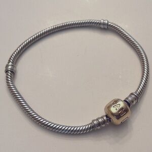 Pandora 925 & 14K Gold Two Tone Barrel Clasp Rare Retired Moments Bracelet 7”